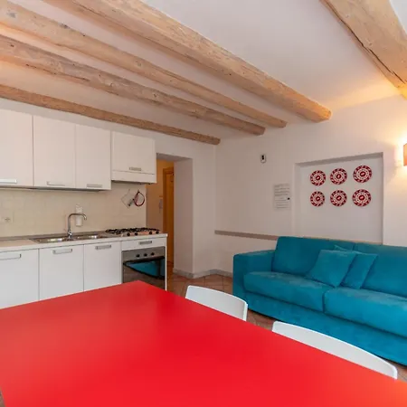 Апартаменты Casa Alessandra *