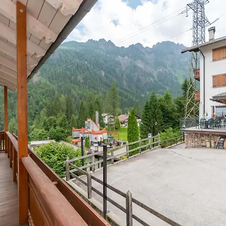 Casa Alessandra פלקאדה